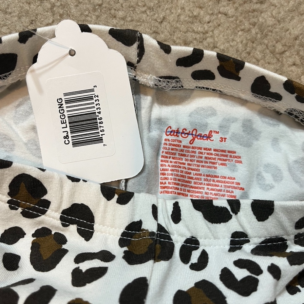 2 NEW 3T Cat & Jack leggings, black/gold metallic stars and animal print - Picture 3 of 5